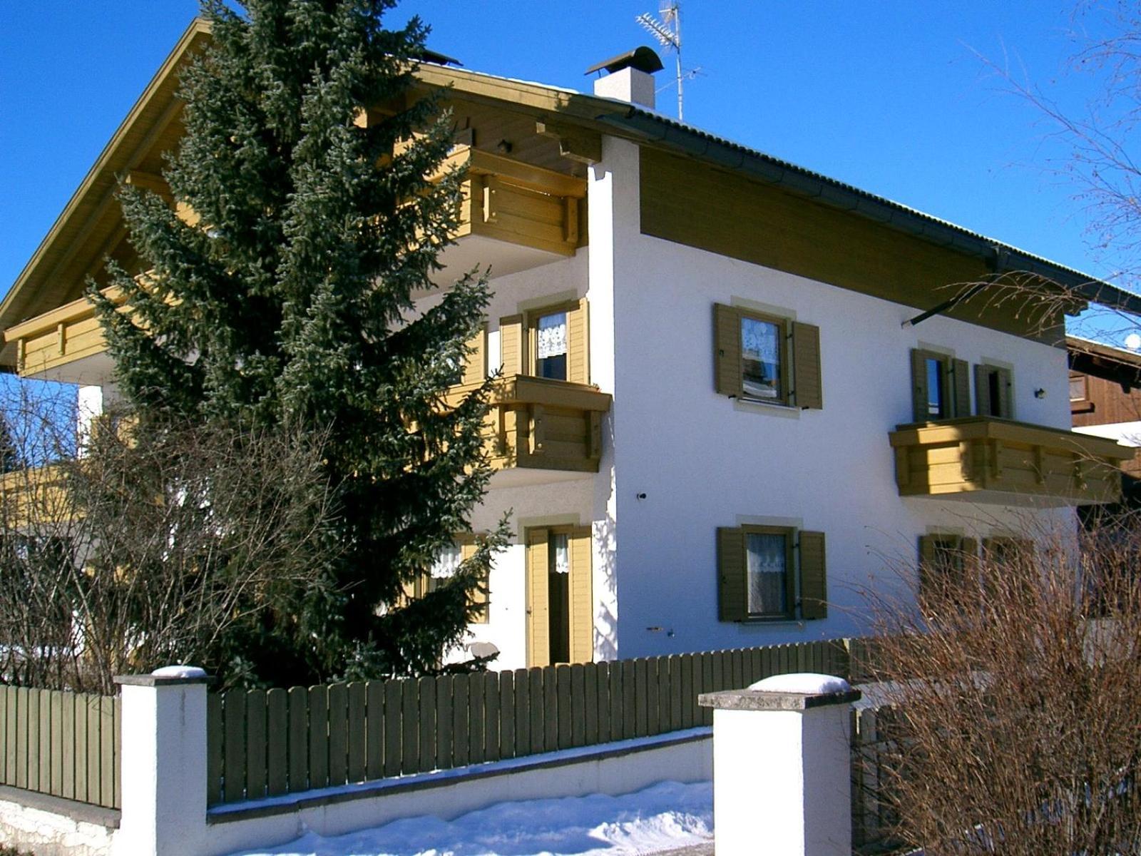 Appartments Hilber ブルーニコ エクステリア 写真